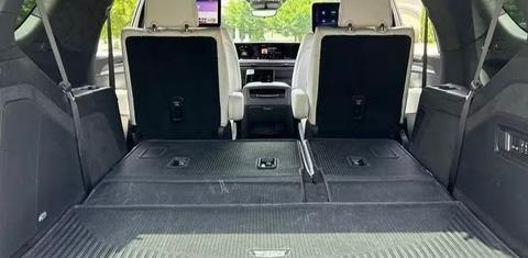 Cadillac Escalade 2025