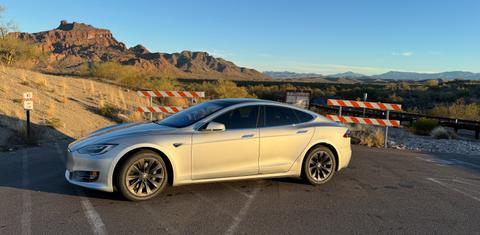 Tesla Model S 2018
