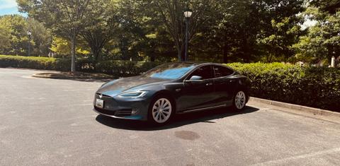 Tesla Model S 2016