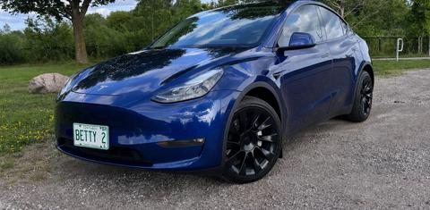 Tesla Model Y 2022