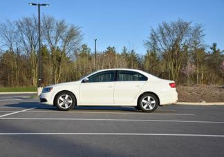 Volkswagen Jetta car