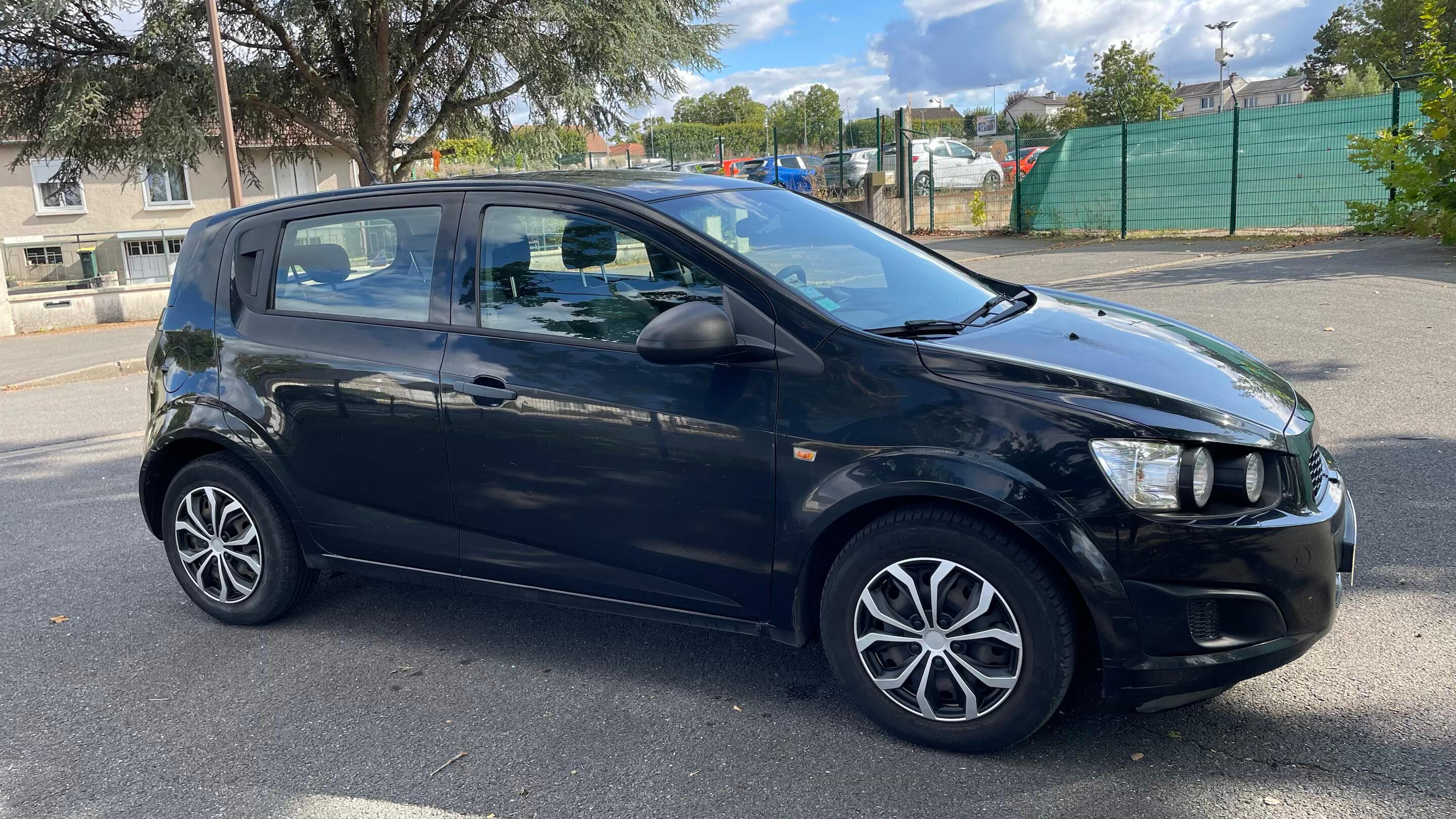 Chevrolet AVEO 2012 à Bourges
