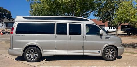 Chevrolet Express 2024