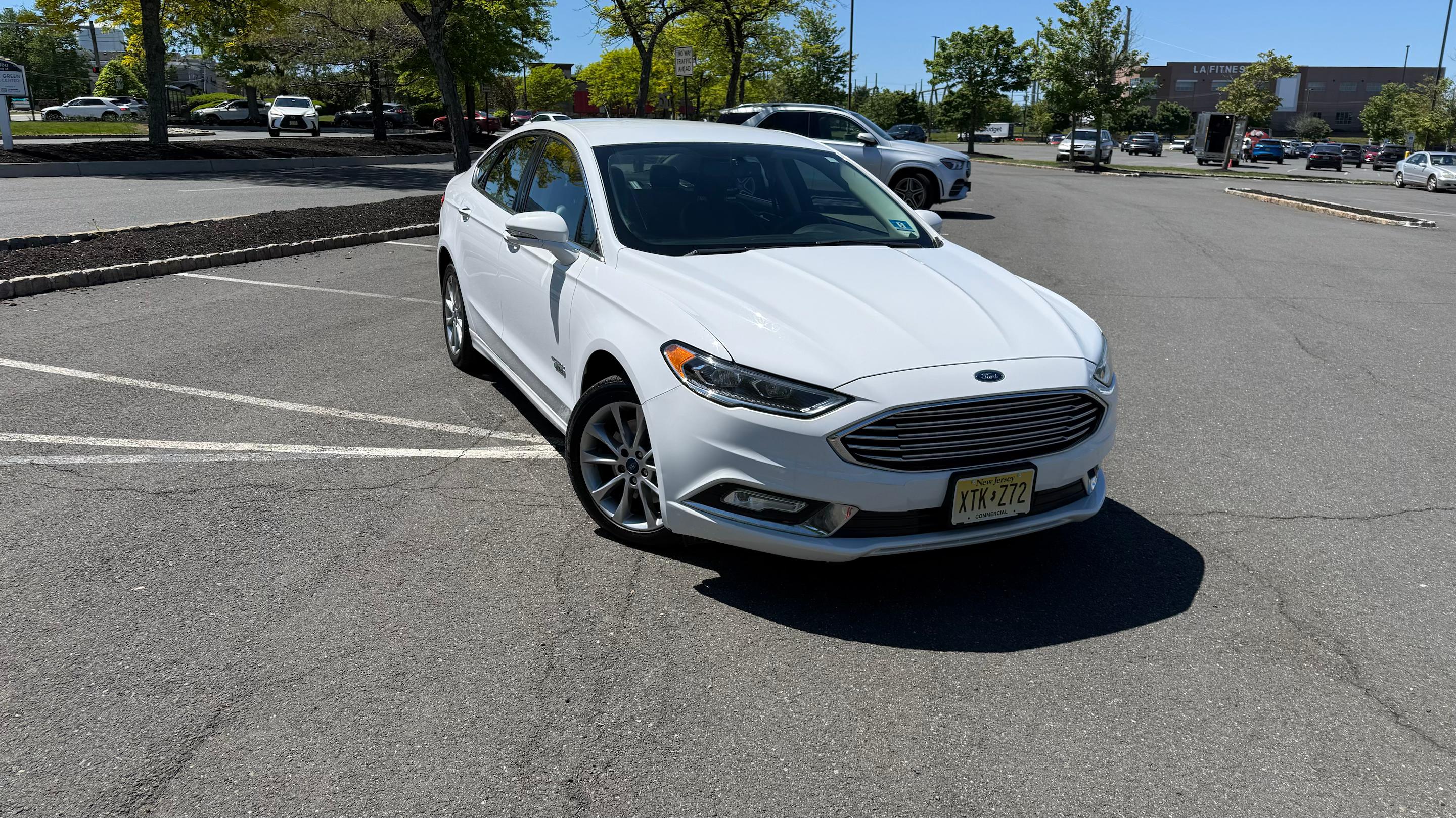 Ford Fusion Energi 2017 in 