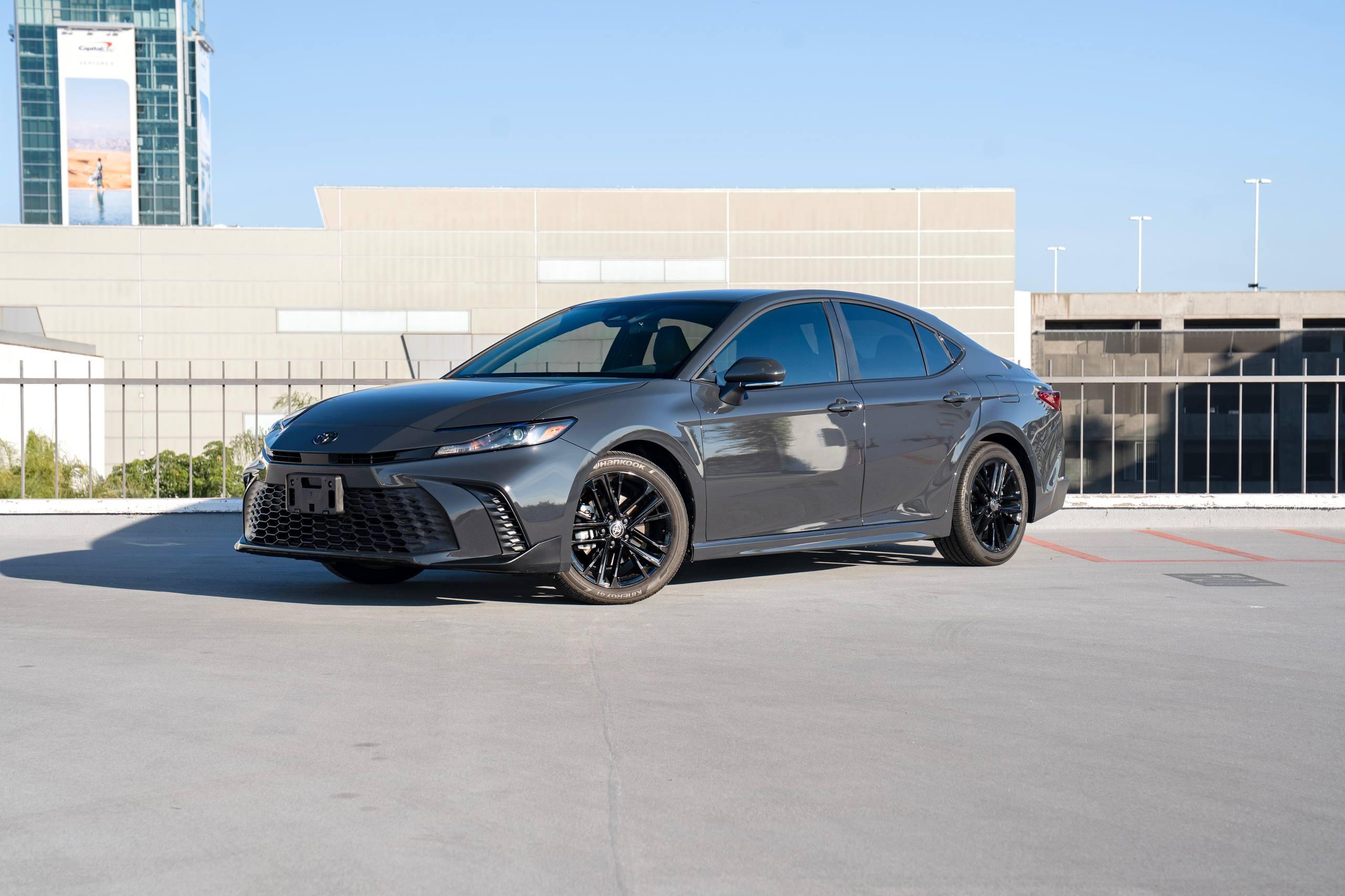 Toyota Camry Hybrid 2025 in 