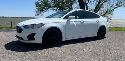 Ford Fusion 2020