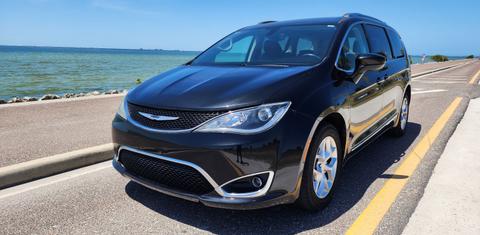 Chrysler Pacifica 2020