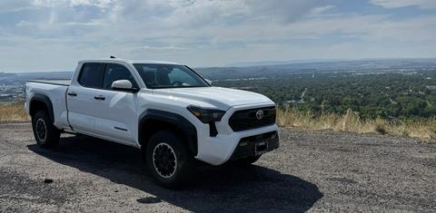 Toyota Tacoma 2024