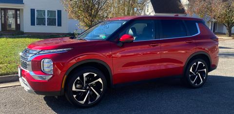 Mitsubishi Outlander 2024