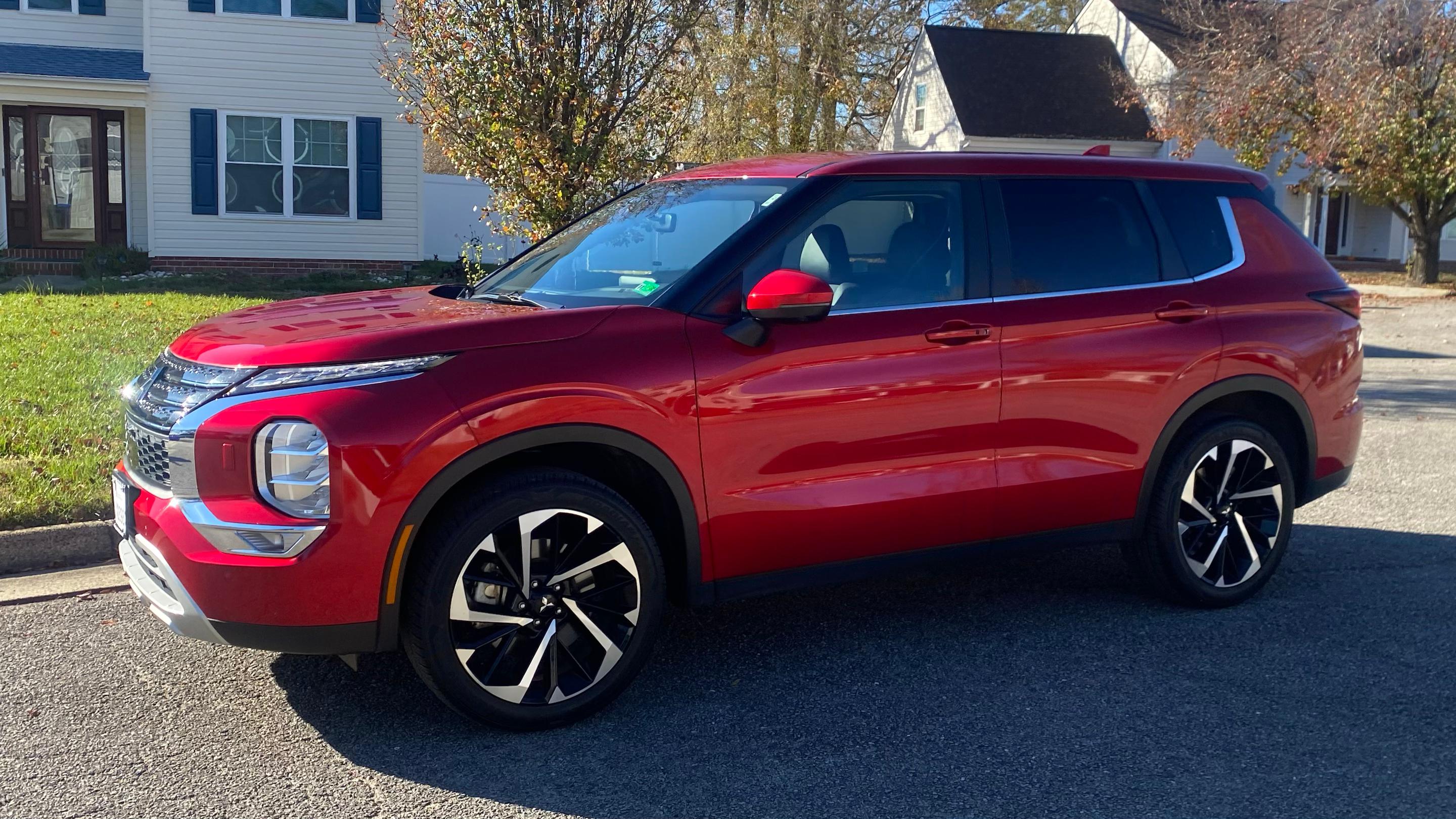 Mitsubishi Outlander 2024 in Suffolk, VA