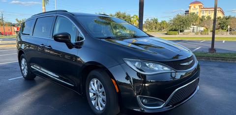 Chrysler Pacifica 2017
