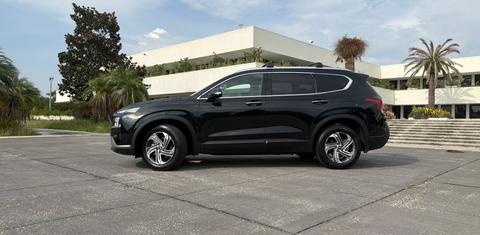 Hyundai Santa Fe 2023