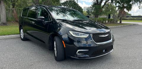 Chrysler Pacifica 2023