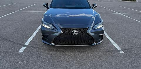 Lexus ES 2024