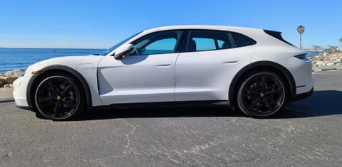 Porsche Taycan 2024