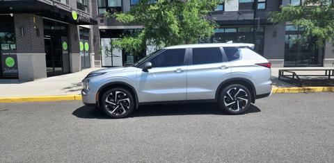 Mitsubishi Outlander 2024