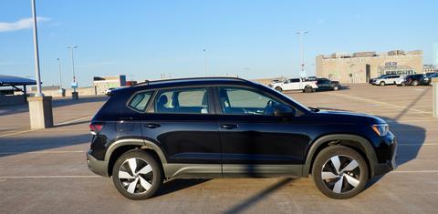 Volkswagen Taos 2025