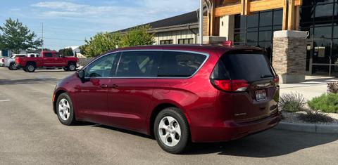 Chrysler Pacifica 2017