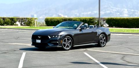 Ford Mustang 2024