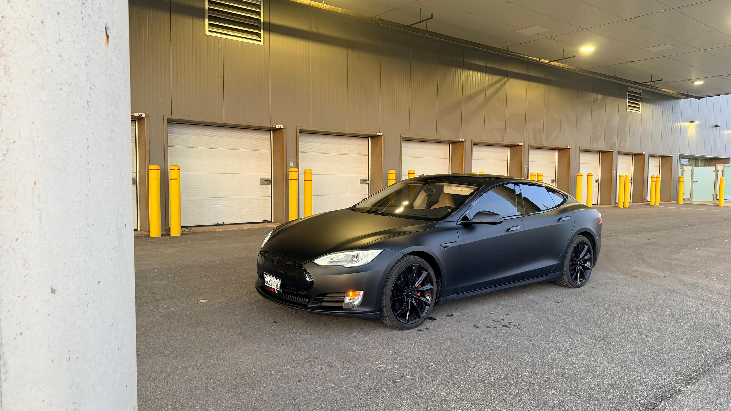 Tesla Model S 2014 à 