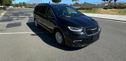 Chrysler Pacifica 2022