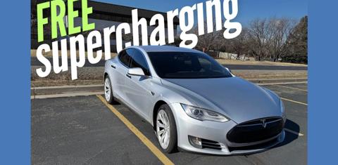 Tesla Model S 2015