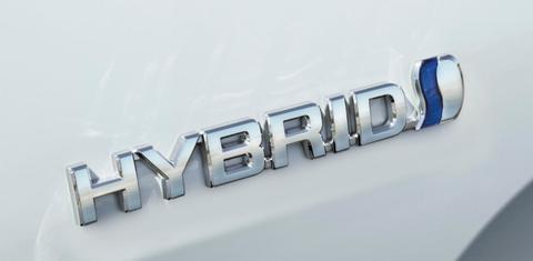Toyota Camry Hybrid 2021