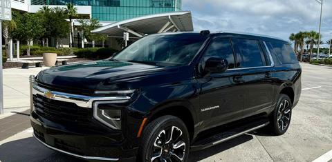 Chevrolet Suburban 2025