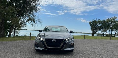 Nissan Altima 2021