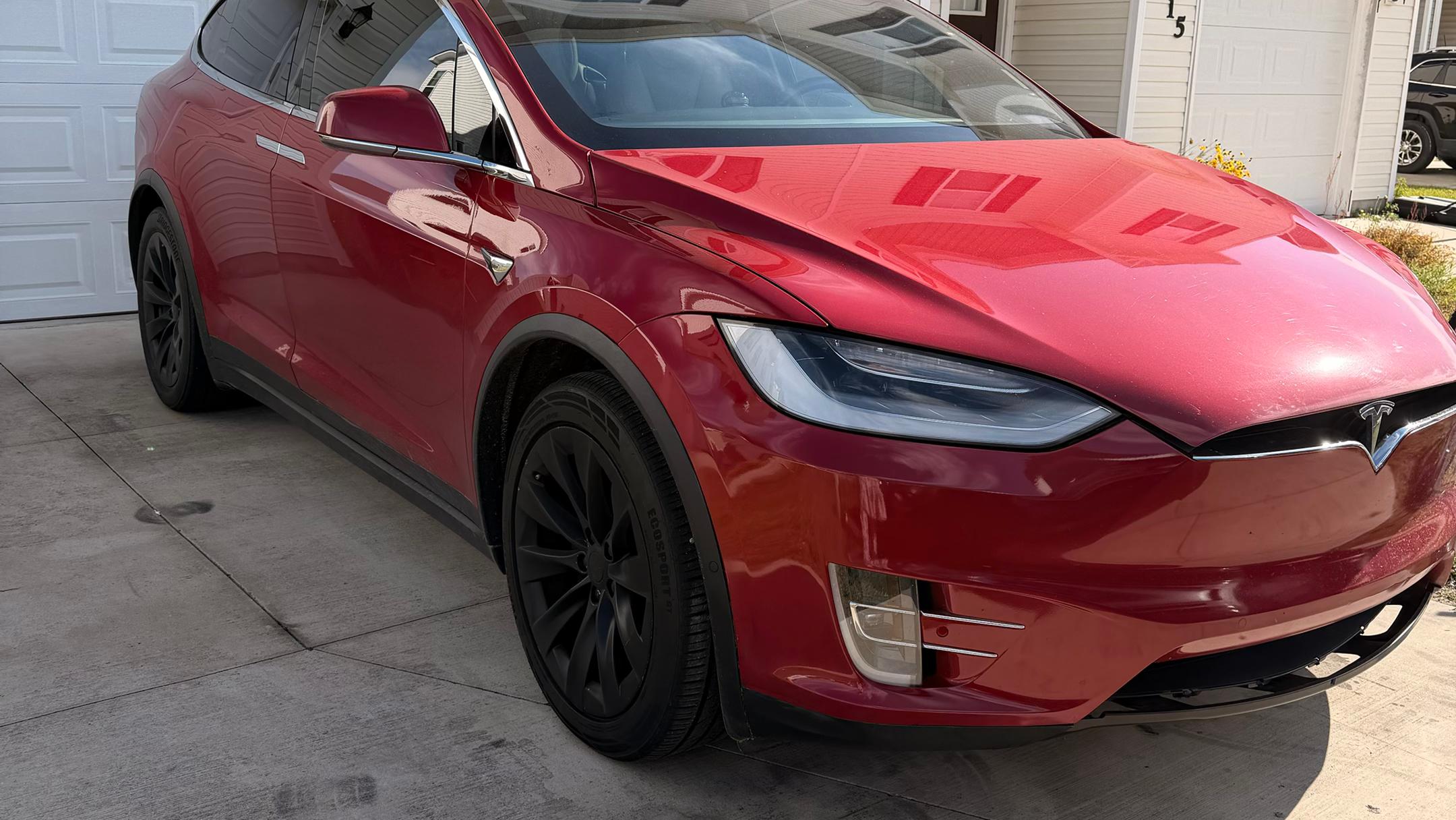 Tesla Model X 2020 in Holly Ridge, NC