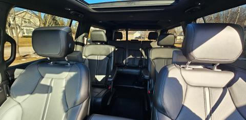 Jeep Wagoneer 2024