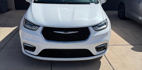 Chrysler Pacifica 2022
