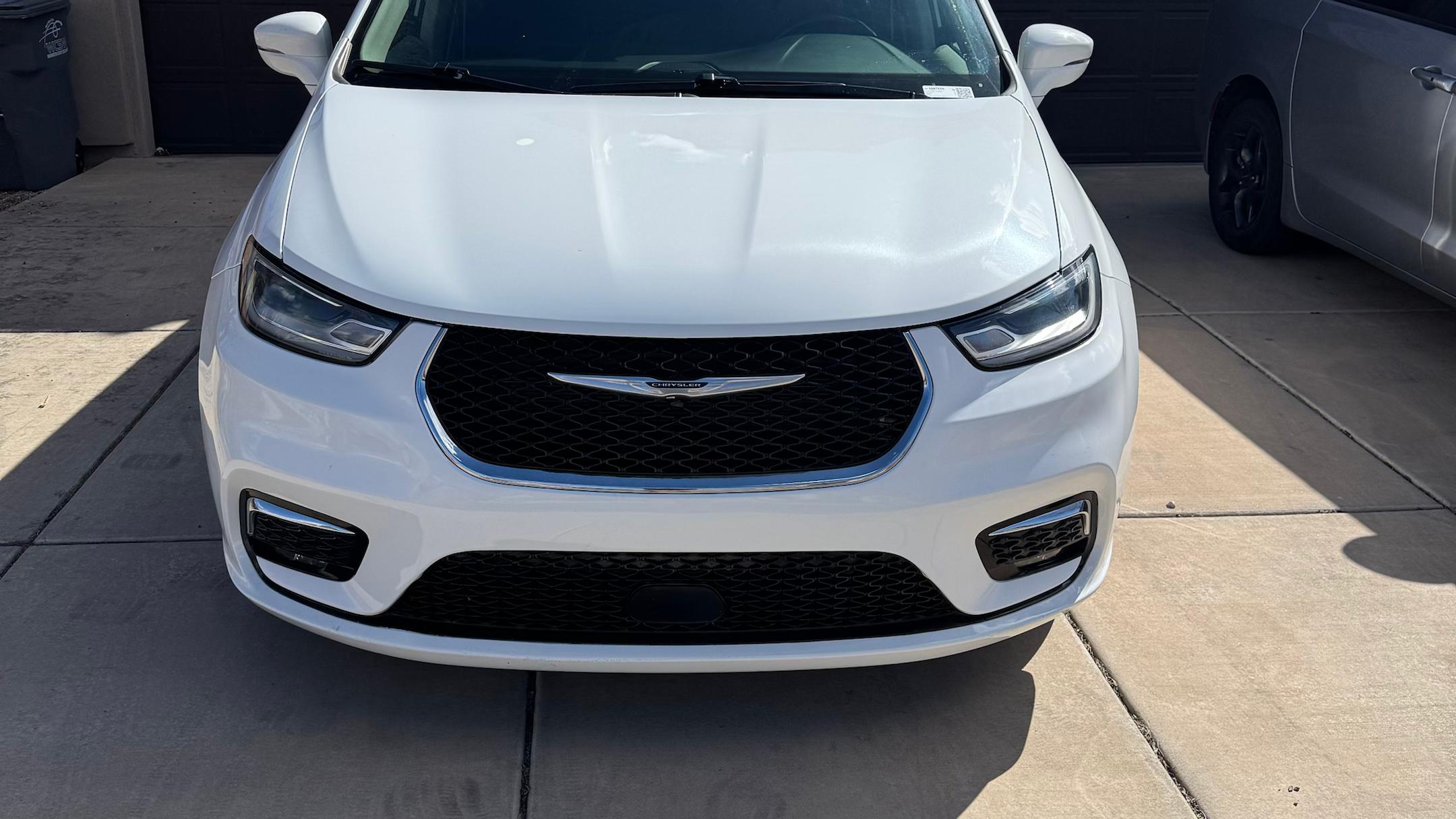 Chrysler Pacifica 2022 in 