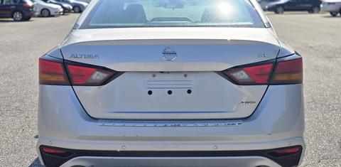 Nissan Altima 2024