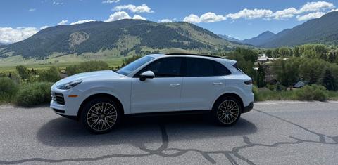 Porsche Cayenne 2021