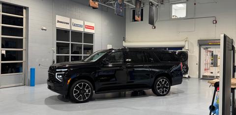 Chevrolet Suburban 2025