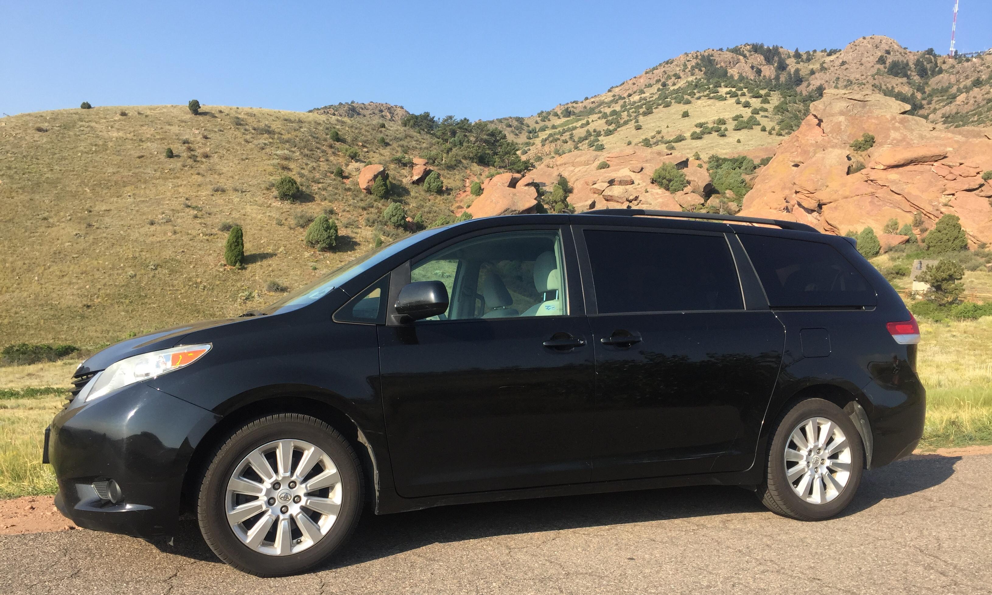 Toyota Sienna 2011 in 