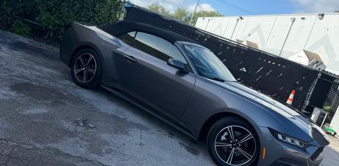 Ford Mustang 2024
