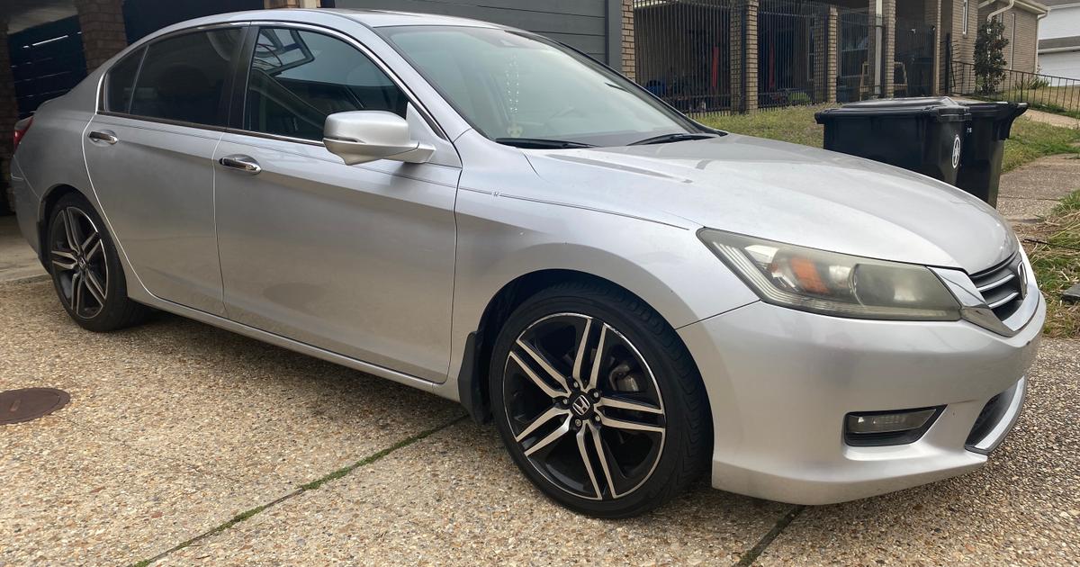Honda Accord 2014 rental in New Orleans, LA by Brett Y. Turo
