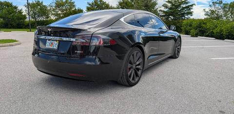Tesla Model S 2016