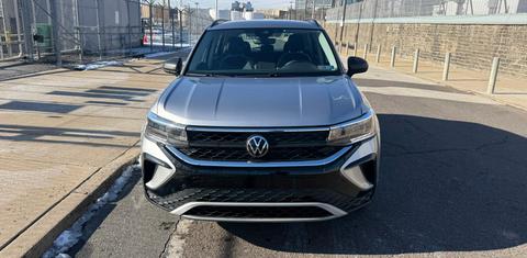 Volkswagen Taos 2024