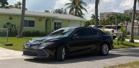 Toyota Camry 2021