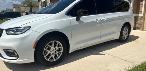 Chrysler Pacifica 2024