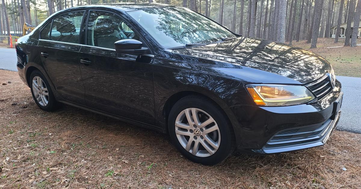 Volkswagen Jetta 2017 rental in Fayetteville, GA by Leonard H. Turo