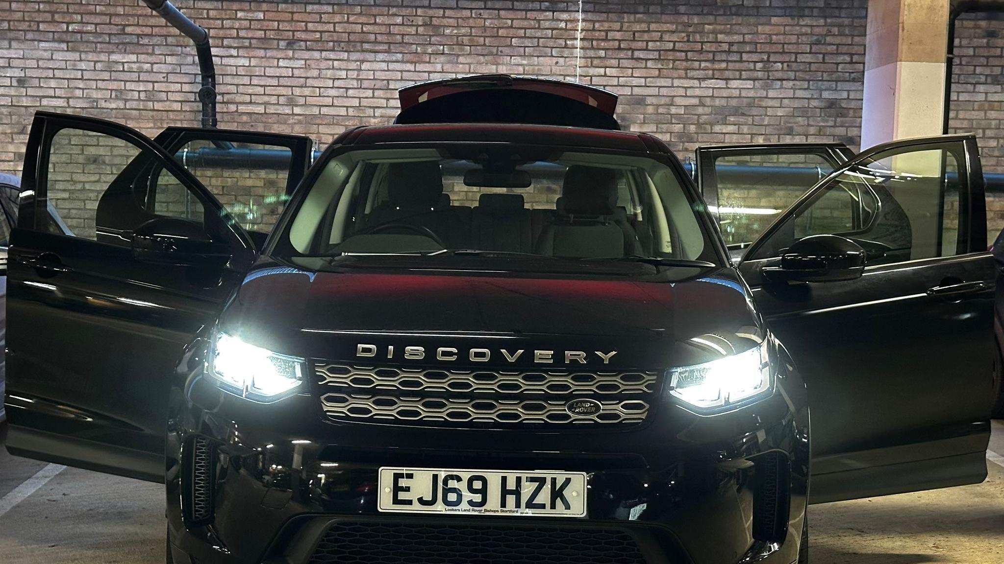 Land Rover Discovery Sport 2019 in Livingston