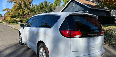 Chrysler Voyager 2022