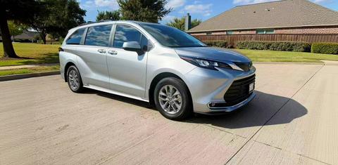 Toyota Sienna 2024