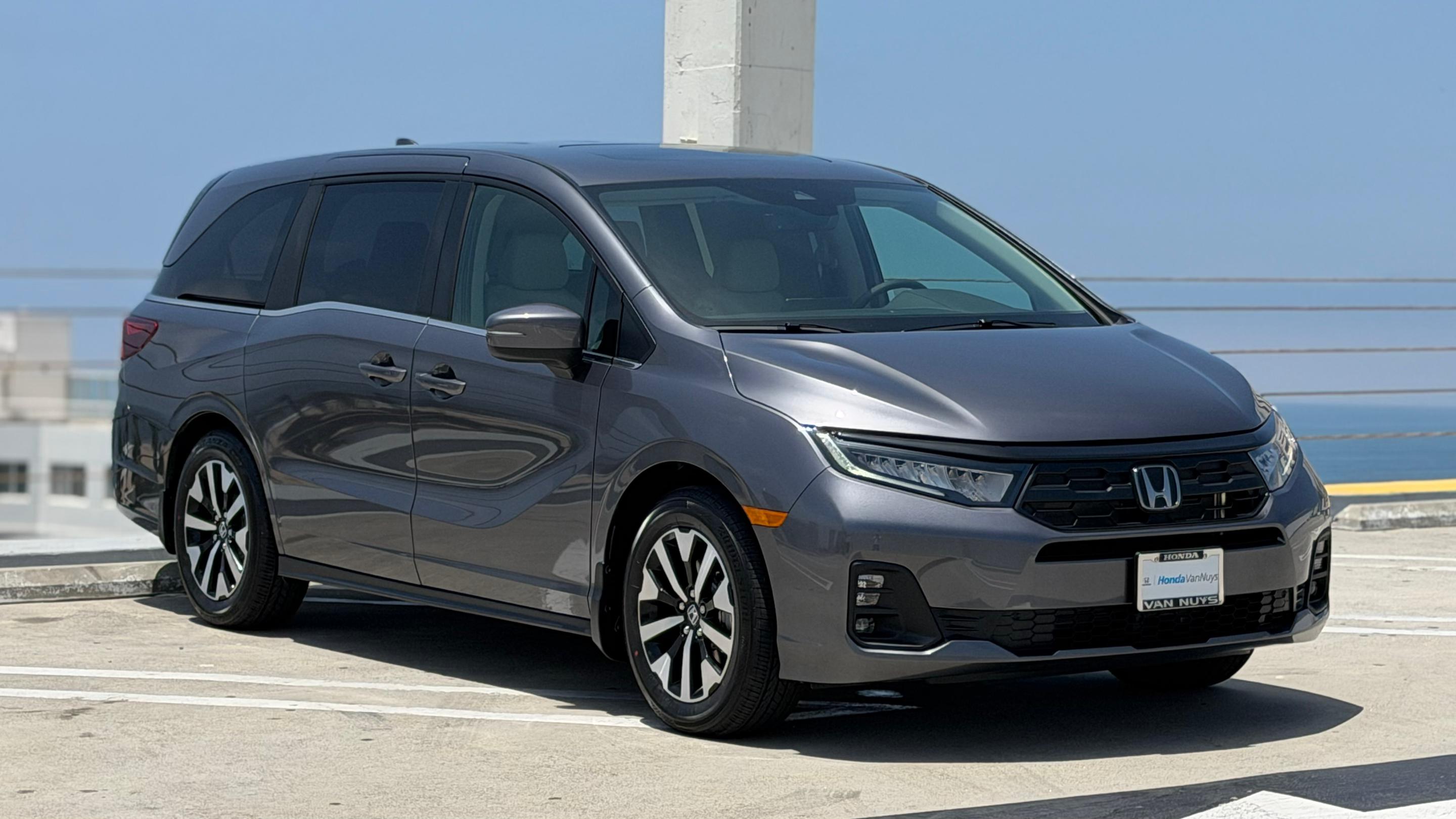 Honda Odyssey 2026 in Santa Monica, CA