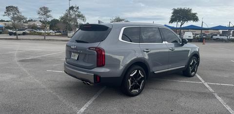 Kia Telluride 2025