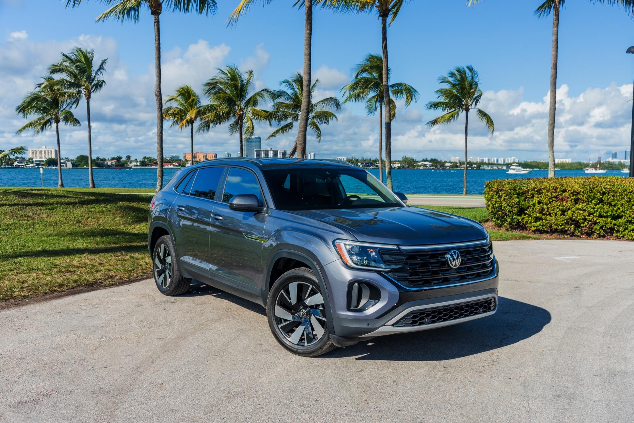 Volkswagen Atlas Cross Sport 2025 rental in Orlando, FL by Julio